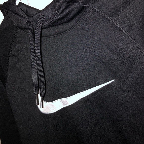 Nike Sweatshirt - Picture 2 of 6